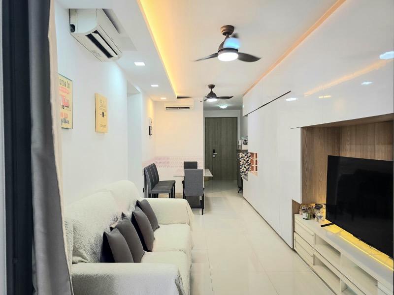 Prop-GPT: Condominium: D27 Yishun The Wisteria