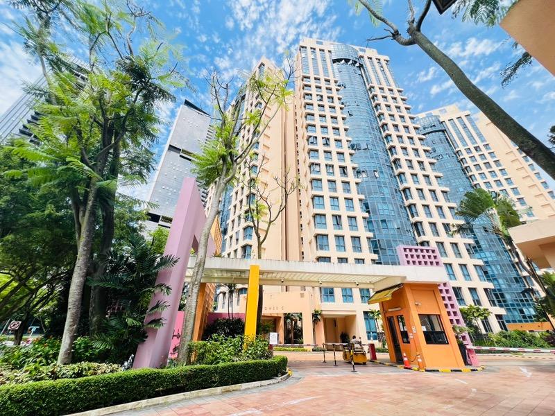 Condominium for Sale, Tanglin View Condominium For Sale, $2,398,000, 3 Bed 3 Bath 1,249 sqft $1,920.00 psf, SGD 2,398,000 | 99-year Leasehold