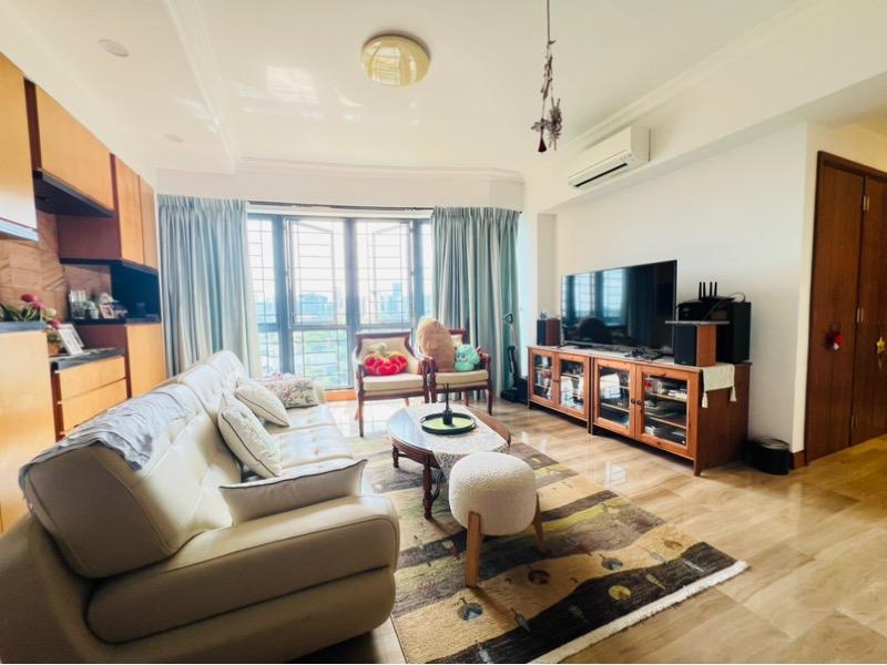 Condominium for Sale, Tanglin View Condominium For Sale, $2,398,000, 3 Bed 3 Bath 1,249 sqft $1,920.00 psf, SGD 2,398,000 | 99-year Leasehold