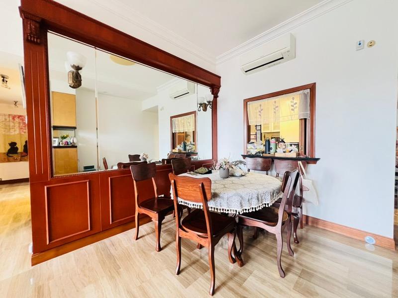 Condominium for Sale, Tanglin View Condominium For Sale, $2,398,000, 3 Bed 3 Bath 1,249 sqft $1,920.00 psf, SGD 2,398,000 | 99-year Leasehold