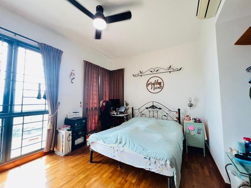 Condominium for Sale, Tanglin View Condominium For Sale, $2,398,000, 3 Bed 3 Bath 1,249 sqft $1,920.00 psf, SGD 2,398,000 | 99-year Leasehold