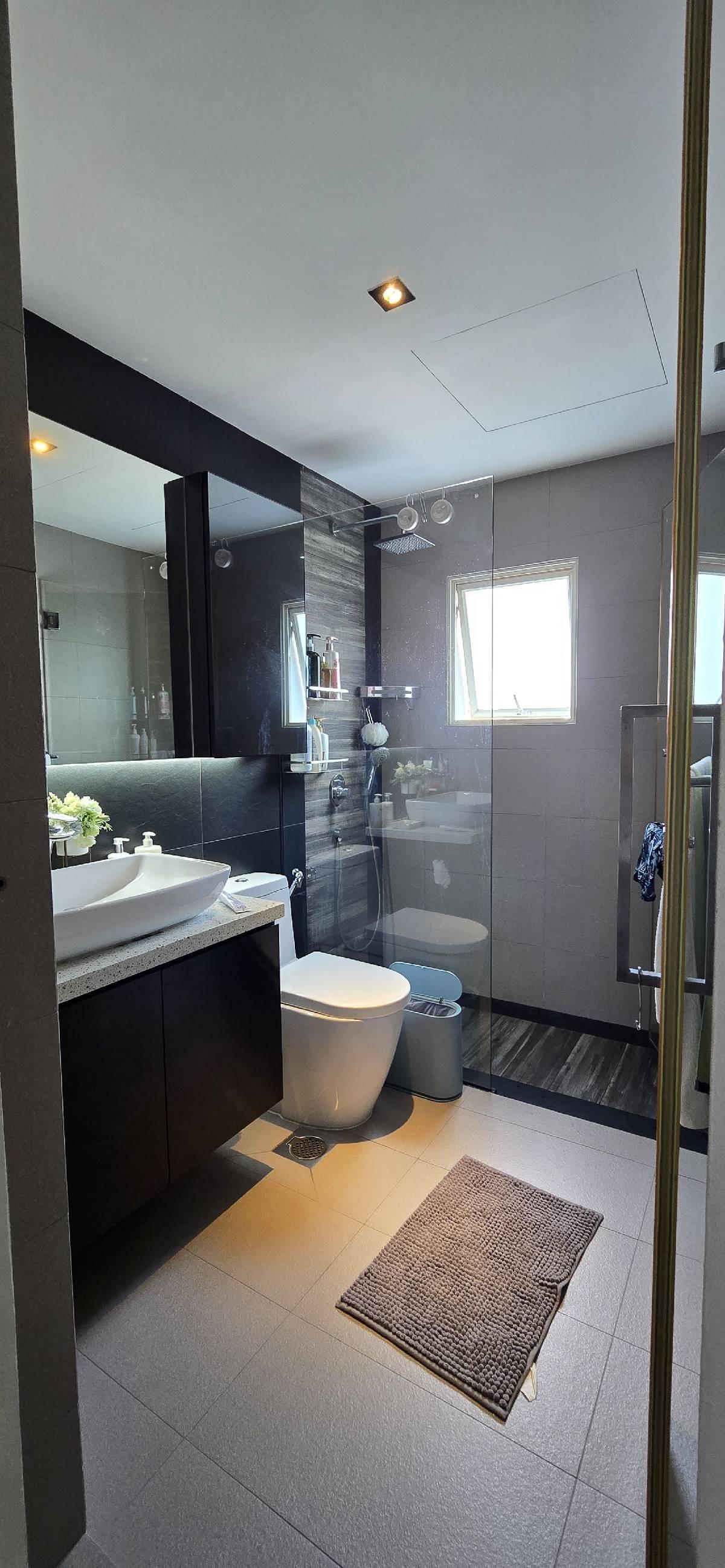 Condominium for Sale, Meadow Lodge Condominium For Sale, $2,050,000, 3 Bed 2 Bath 1,216 sqft $1,686.00 psf, SGD 2,050,000 | 99-year Leasehold