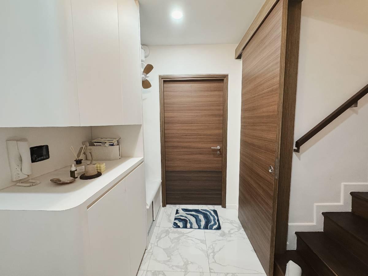 Condominium for Sale, The Nautical Condominium For Sale, $1,988,000, 4 Bed 3 Bath 1,711 sqft $1,162.00 psf, SGD 1,988,000 | 99-year Leasehold