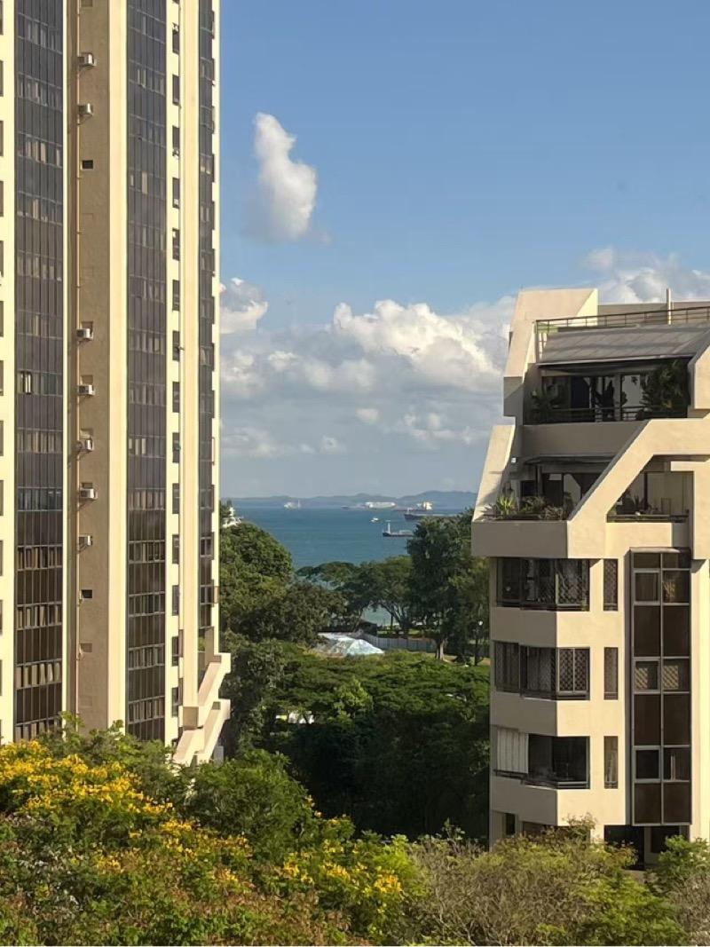 Prop-GPT: Condominium: D16  Bayshore Park