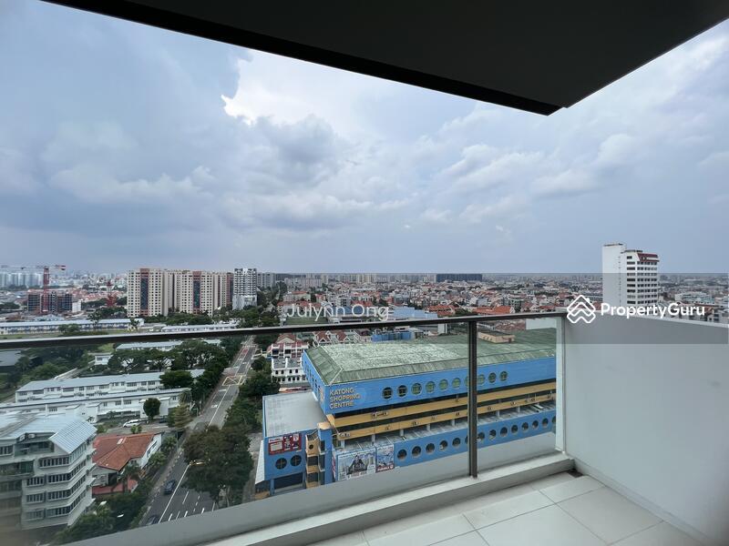 Condominium for Sale, The Shore Residences, SGD 1,960,000 | 103-year lease