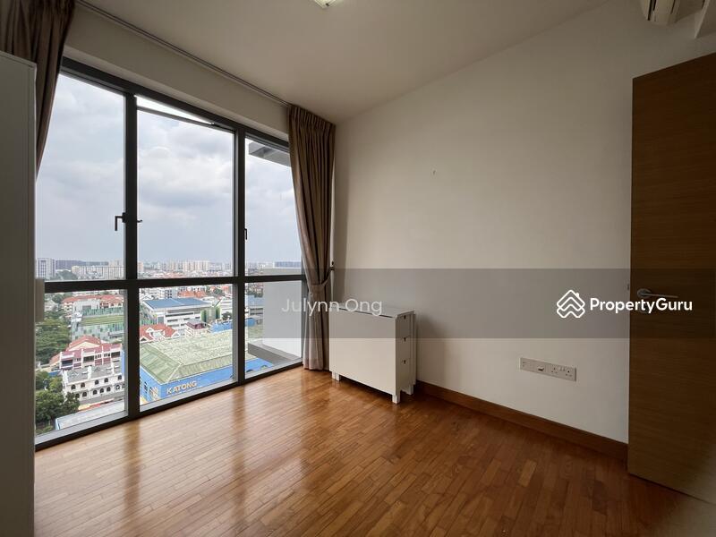Condominium for Sale, The Shore Residences, SGD 1,960,000 | 103-year lease
