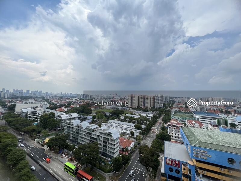 Condominium for Sale, The Shore Residences, SGD 1,960,000 | 103-year lease