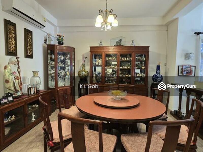 Semi-Detached for Sale, ????Landed7772@Semi D With Privacy And Nice Garden, SGD 8,500,000 | Freehold