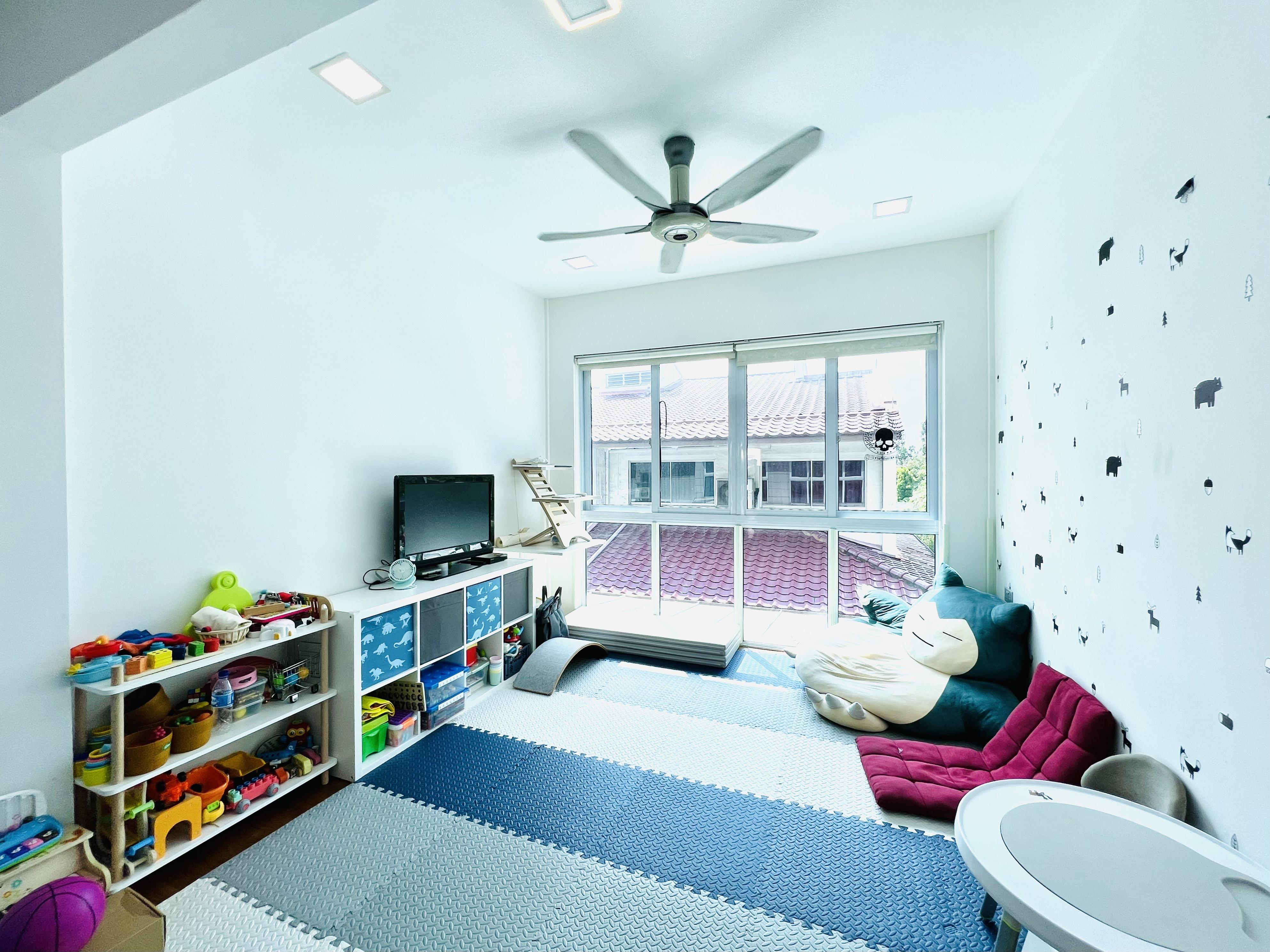 Corner Terrace for Sale, 8 Parking Lots! Huge Corner Terrace near Lorong Chuan MRT, SGD 6,800,000 | Freehold