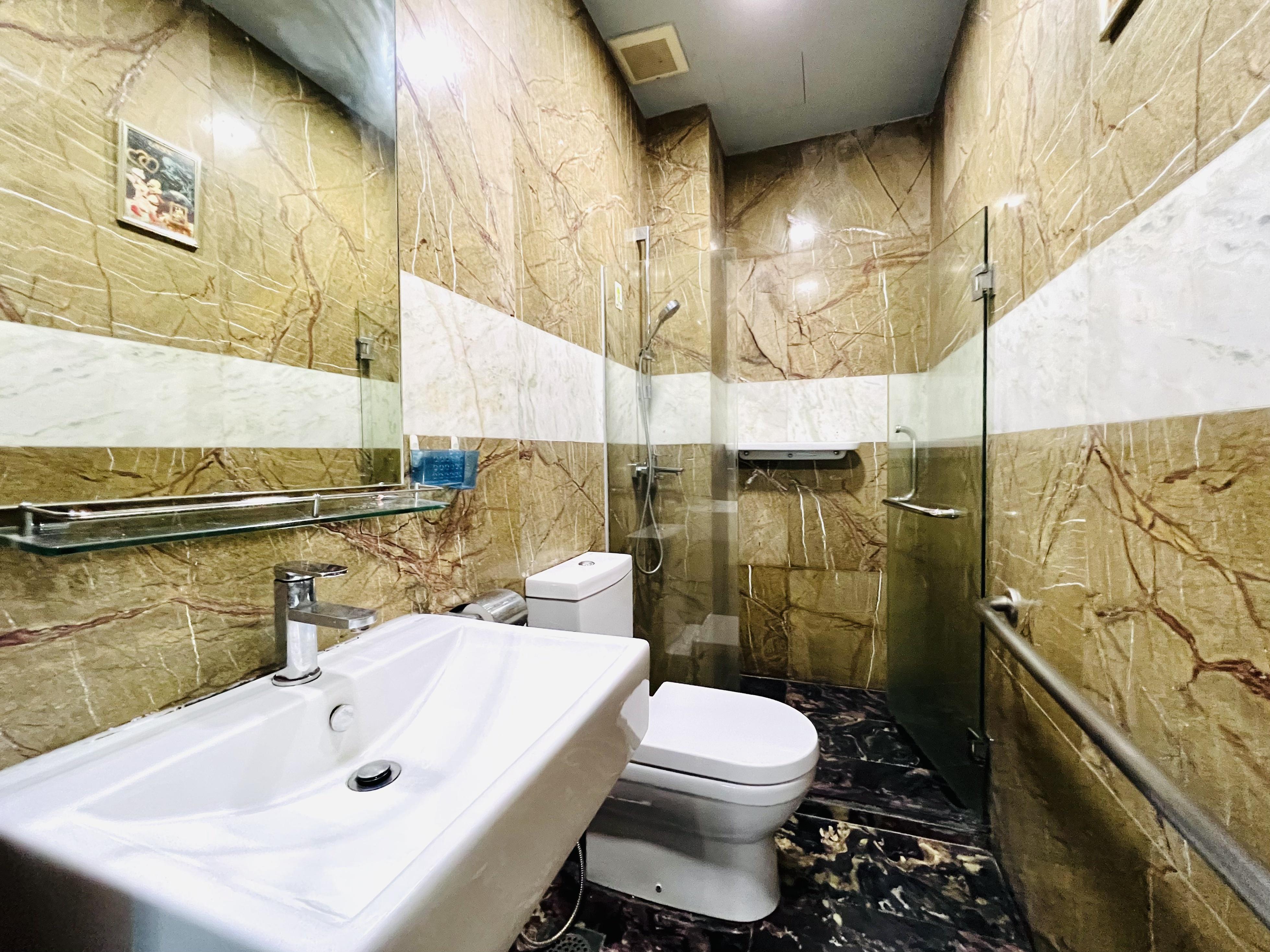 Corner Terrace for Sale, 8 Parking Lots! Huge Corner Terrace near Lorong Chuan MRT, SGD 6,800,000 | Freehold