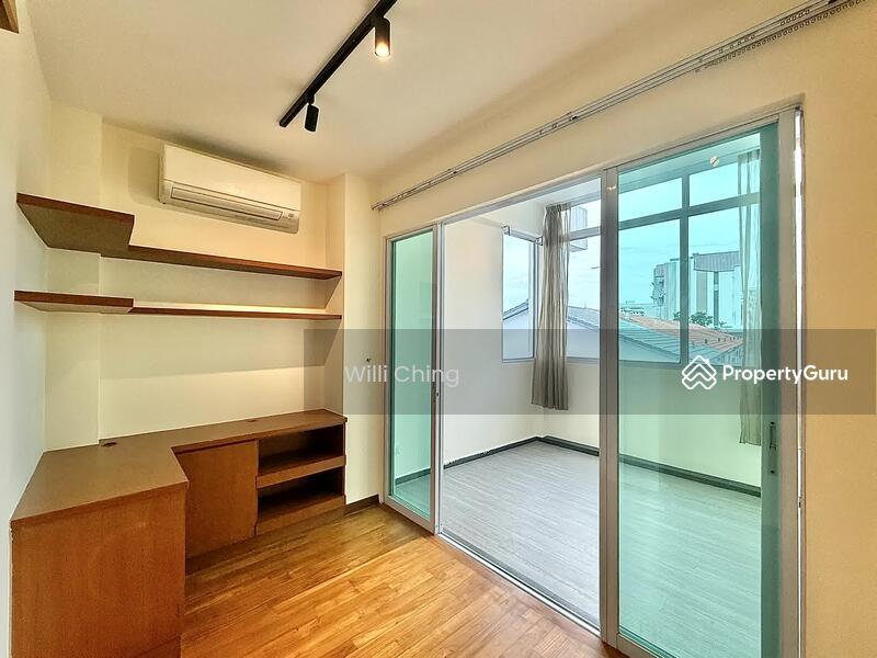 Corner Terrace for Sale, Huge-Land 3 Storey Corner Terrace within 1km to Maris Stella & PLMGS, SGD 6,480,000 | Freehold
