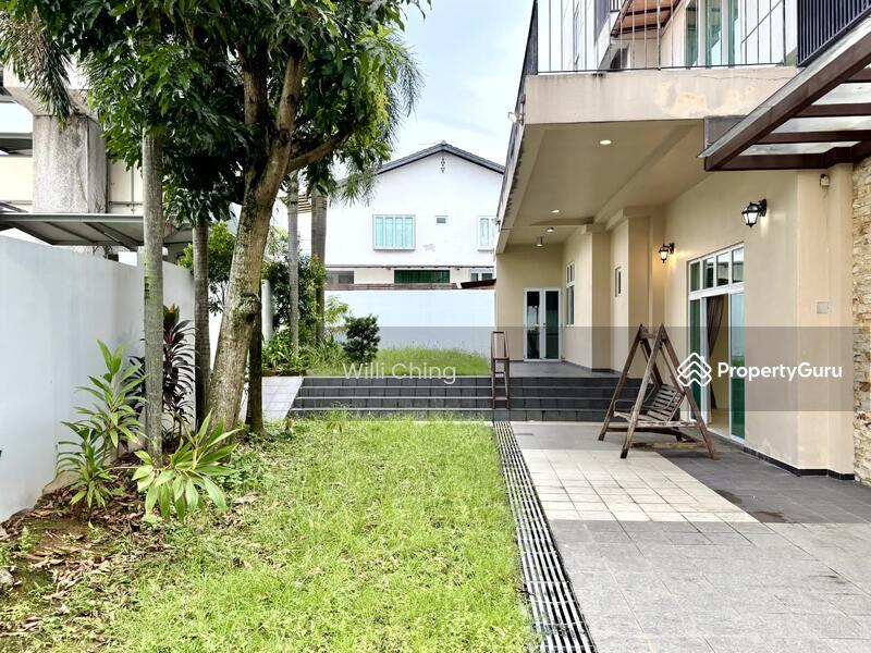 Corner Terrace for Sale, Huge-Land 3 Storey Corner Terrace within 1km to Maris Stella & PLMGS, SGD 6,480,000 | Freehold