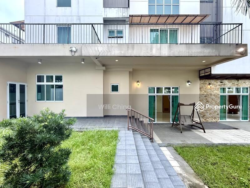 Corner Terrace for Sale, Huge-Land 3 Storey Corner Terrace within 1km to Maris Stella & PLMGS, SGD 6,480,000 | Freehold