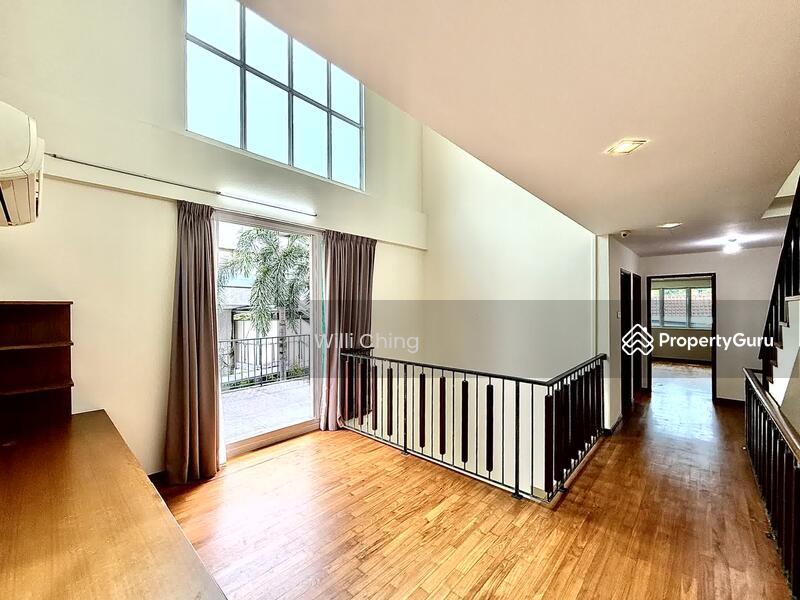 Corner Terrace for Sale, Huge-Land 3 Storey Corner Terrace within 1km to Maris Stella & PLMGS, SGD 6,480,000 | Freehold