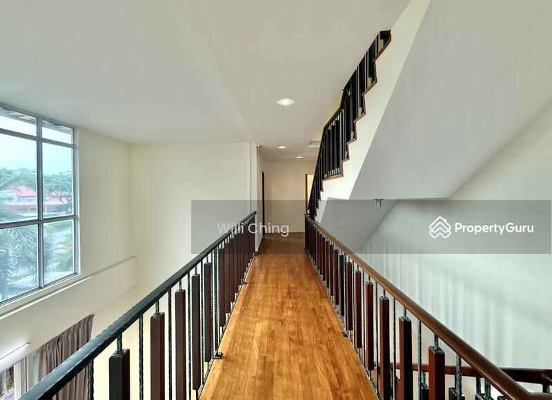 Corner Terrace for Sale, Huge-Land 3 Storey Corner Terrace within 1km to Maris Stella & PLMGS, SGD 6,480,000 | Freehold