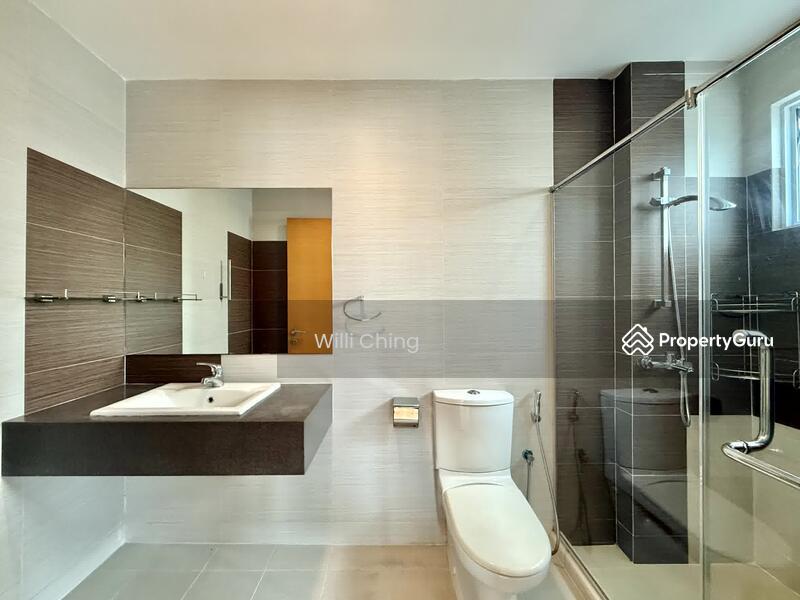 Corner Terrace for Sale, Huge-Land 3 Storey Corner Terrace within 1km to Maris Stella & PLMGS, SGD 6,480,000 | Freehold