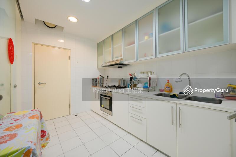 Apartment for Sale, Watermark Robertson Quay, SGD 4,000,000 | Freehold