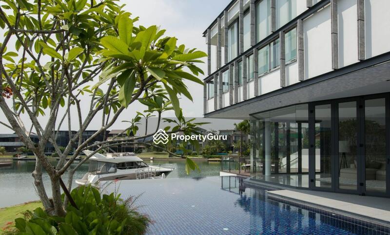 Bungalow for Sale: D04, 098000