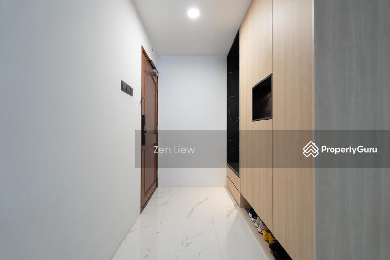Condominium for Sale: D19, 548943