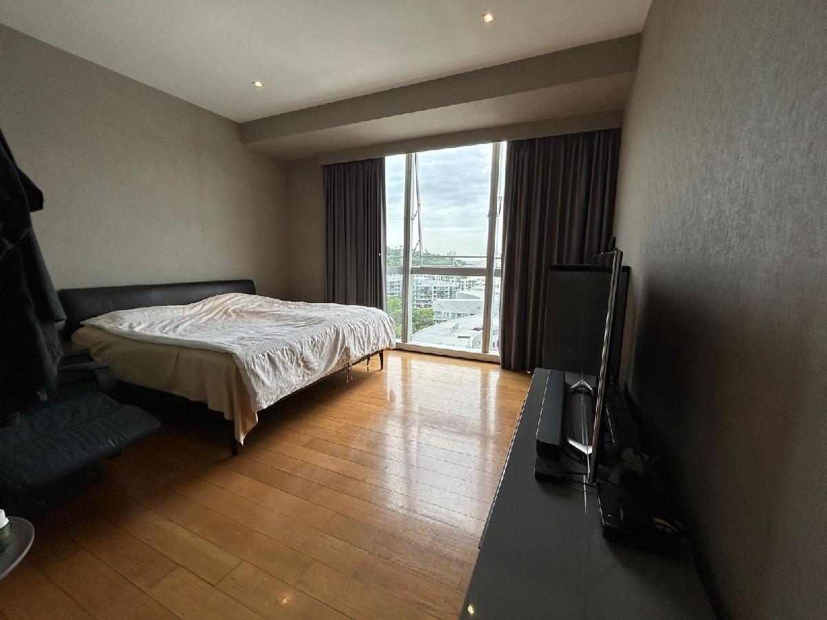 Condominium for Sale. 