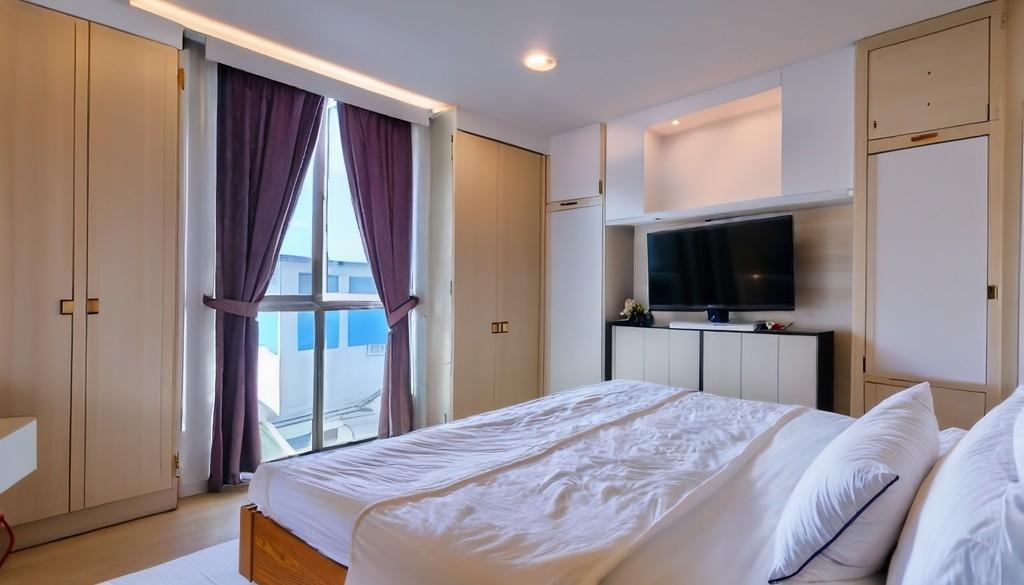 Condominium for Sale. 