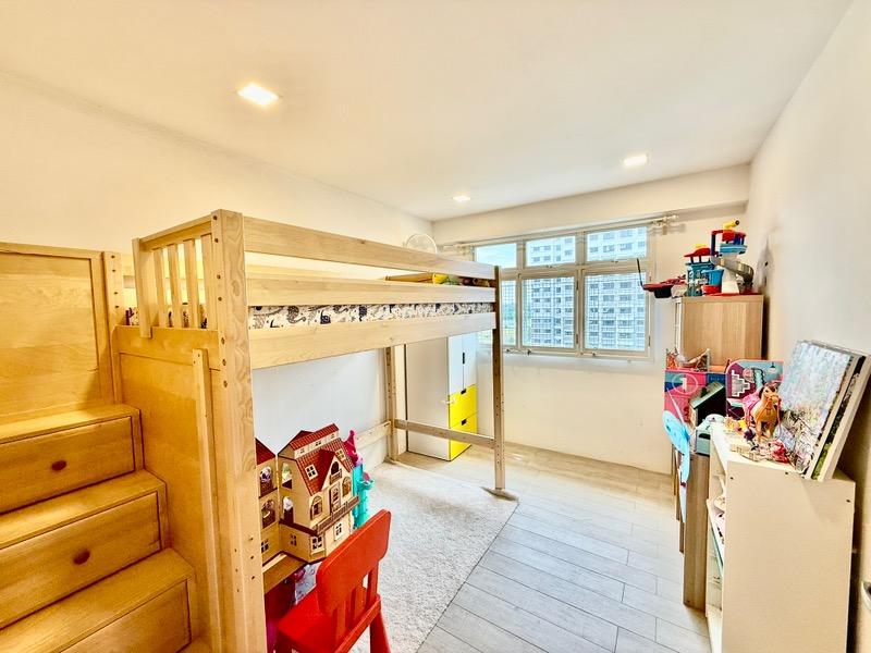 217A Sumang Walk HDB Apartment For Sale, $839,999, 3 Bed 2 Bath 1,205 sqft $697.00 psf