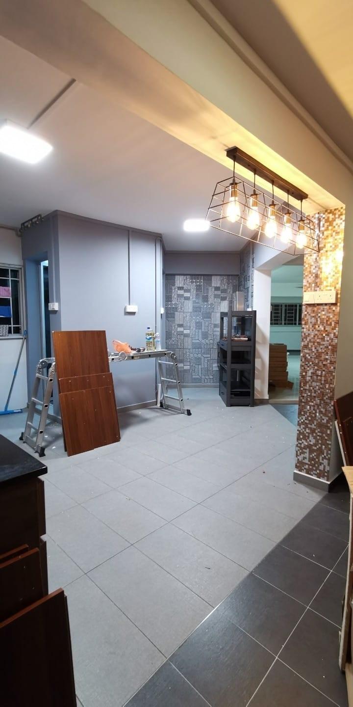 102 Bukit Batok West Avenue 6 HDB Apartment For Sale, $800,000, 3 Bed 3 Bath 1,615 sqft $495.00 psf