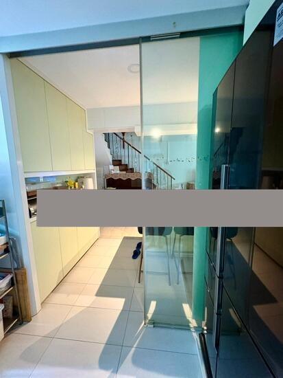 HDB Apartment for Sale: D20, 570160