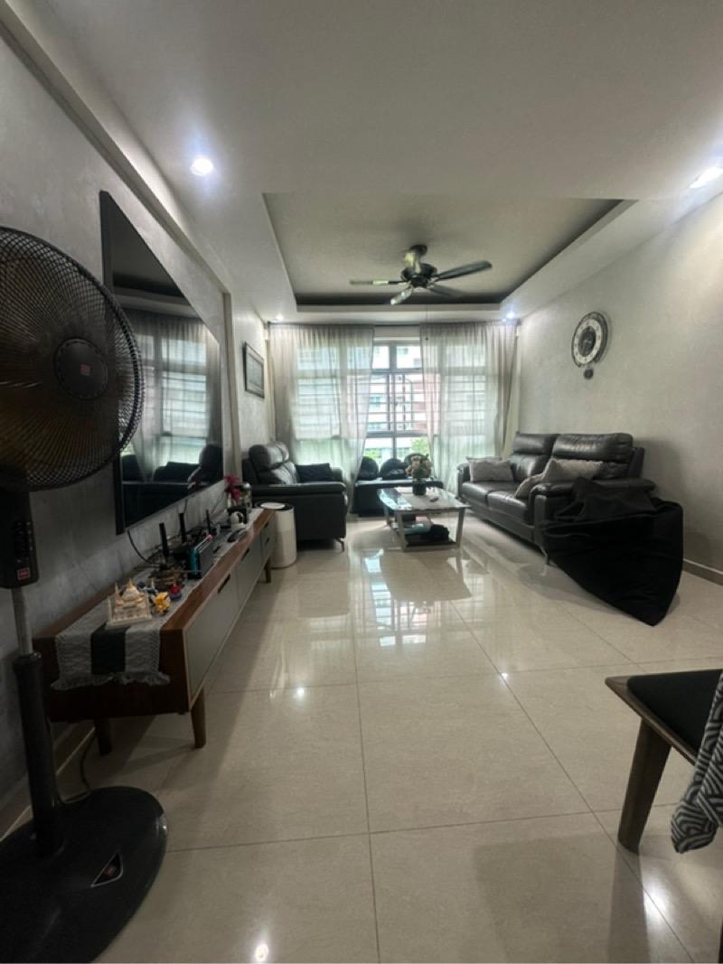 Prop-GPT: HDB Apartment: D19 Punggol 209B Punggol Place