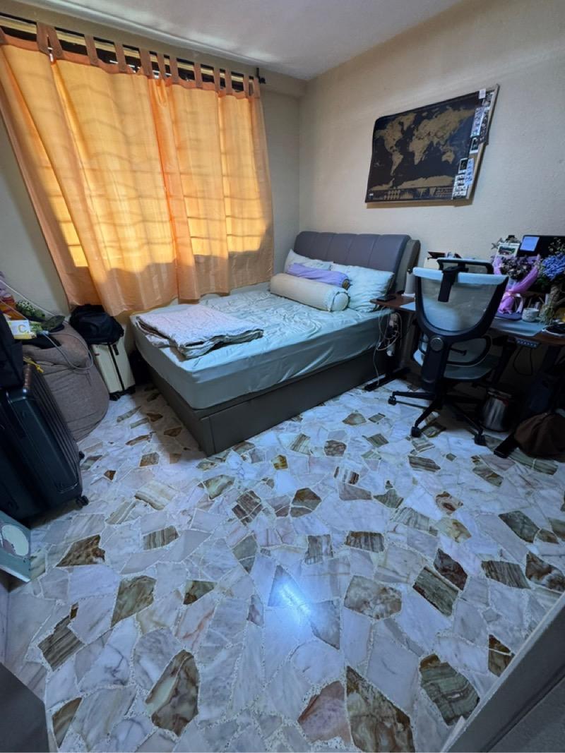HDB Apartment for Sale, 456 Tampines Street 42 HDB Apartment For Sale, $588,000, 3 Bed 2 Bath 904 sqft $650.00 psf, SGD 588,000 | 99-year Leasehold