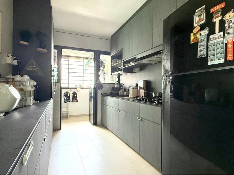 HDB Apartment for Sale: D19, 532996