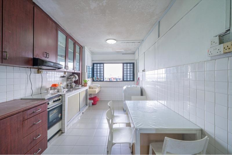 HDB Apartment for Sale, 149 Silat Avenue HDB Apartment For Sale, $450,000, 2 Bed 2 Bath 64 sqft $7,031.00 psf, SGD 450,000