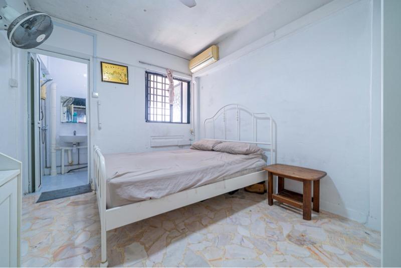 HDB Apartment for Sale, 149 Silat Avenue HDB Apartment For Sale, $450,000, 2 Bed 2 Bath 64 sqft $7,031.00 psf, SGD 450,000