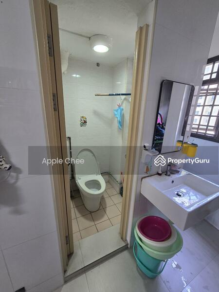 HDB Flat for Sale, 98 Lorong 1 Toa Payoh, SGD 450,000 | 99-year lease