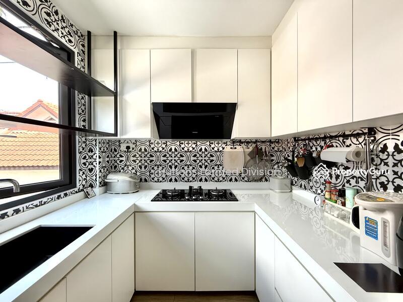 Detached for Sale, Hilltop Rebuilt Detached Hse near Upp Thomon MRT, Thomson Plaza ad Ai Tong School, SGD 9,980,000 | Freehold