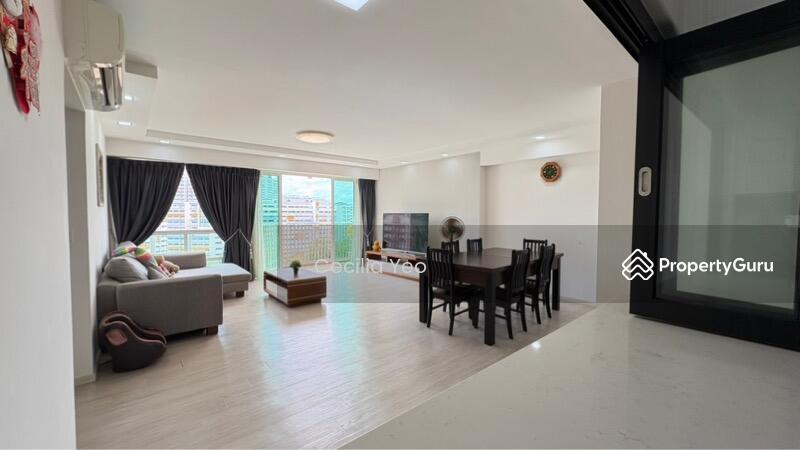 HDB Flat for Sale, 296C Bukit Batok Street 22, SGD 1,088,000 | 99-year lease
