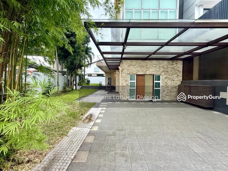 Semi-Detached for Sale, Only $13XXpsf! 3 Storey Corner Terrace within 1km to Maris Stella & PLMGS, SGD 6,480,000 | Freehold