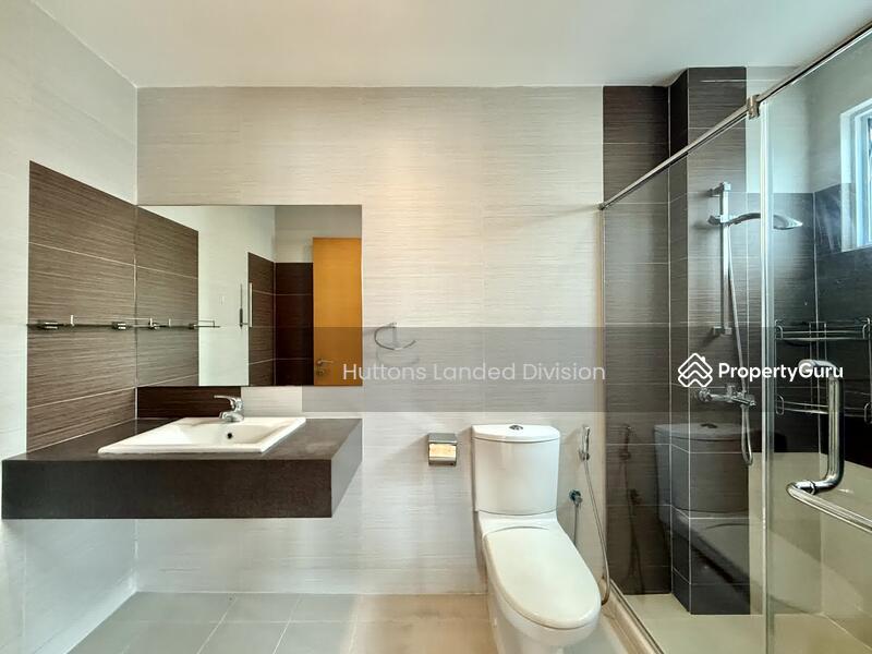 Semi-Detached for Sale, Only $13XXpsf! 3 Storey Corner Terrace within 1km to Maris Stella & PLMGS, SGD 6,480,000 | Freehold