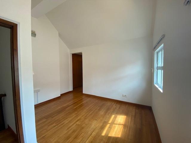 Bungalow - Good Class for Sale, ??No ABSD ??6 houses in 1 title ??Subdivision allowed, SGD 38,880,000 | Freehold