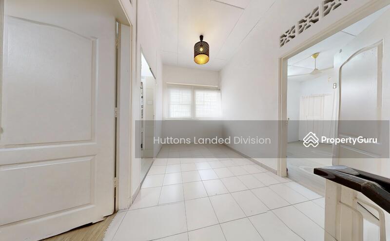 Corner Terrace for Sale, Nostalgic Corner Terrace near Thomson Plaza, MRT and Ai Tong School, SGD 6,980,000 | Freehold