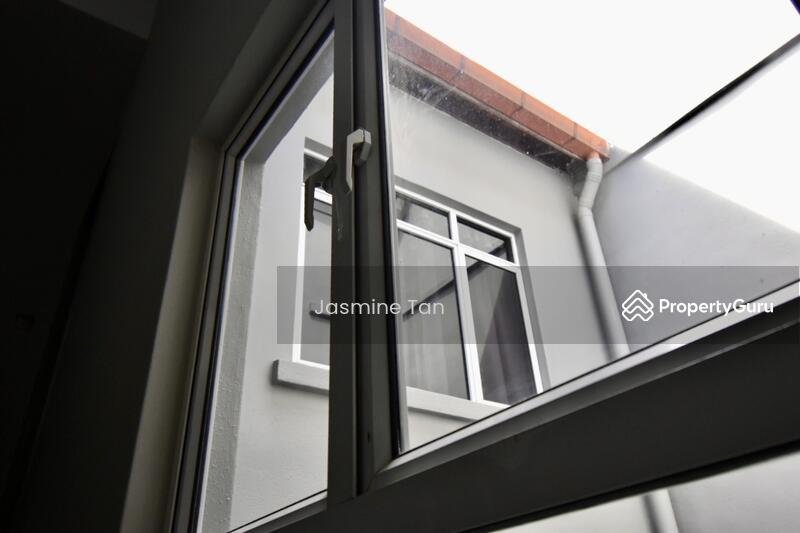 Terrace for Sale, Loyang Villas, SGD 2,550,000 | 99-year lease