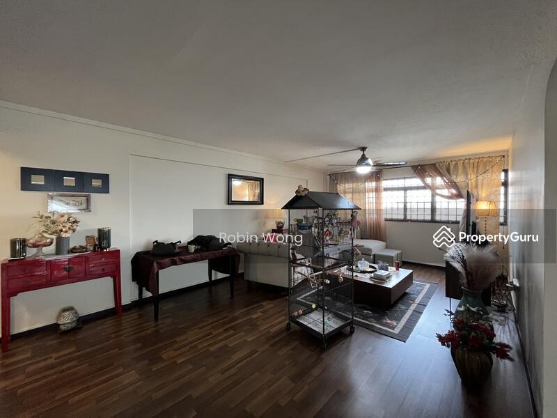 HDB Flat for Sale, 123 Paya Lebar Way, SGD 950,000 | 99-year lease