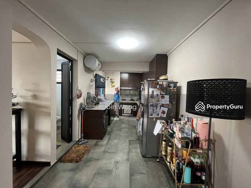 HDB Flat for Sale, 123 Paya Lebar Way, SGD 950,000 | 99-year lease