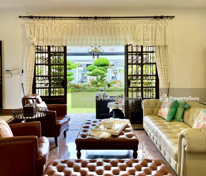 Bungalow for Sale, Rare 8400sf Beautiful Bungalow Plot with 6 Parking Lots in Dist 10, SGD 19,800,000 | Freehold