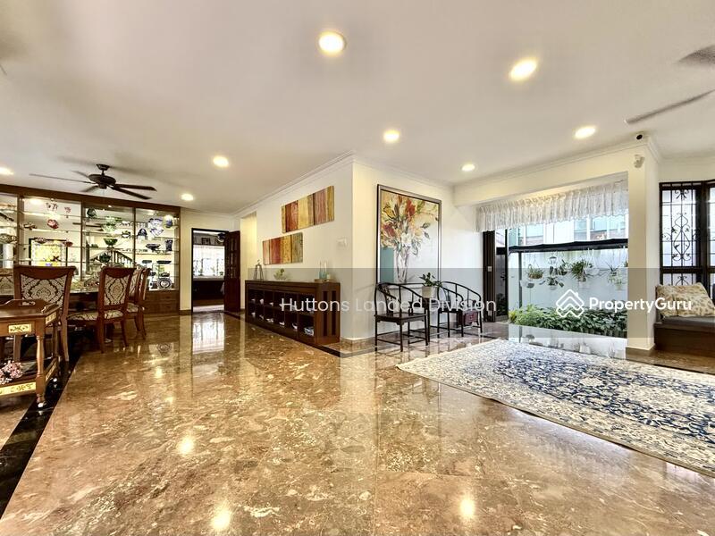 Bungalow for Sale, Rare 8400sf Beautiful Bungalow Plot with 6 Parking Lots in Dist 10, SGD 19,800,000 | Freehold