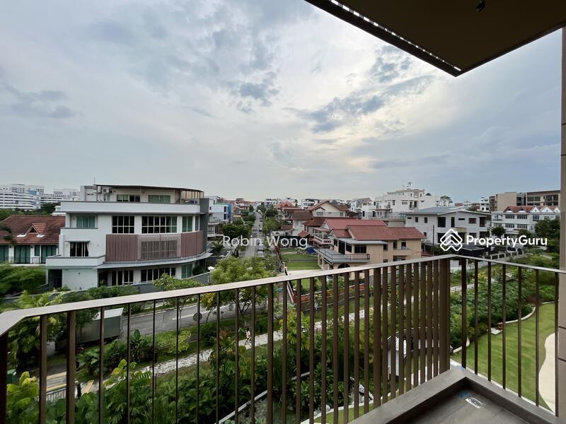 Prop-GPT: Condominium: D27 Yishun The Watergardens at Canberra