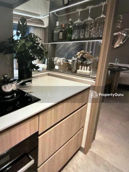 Condominium for Sale, Novo Place, SGD 1,403,000 | 99-year lease