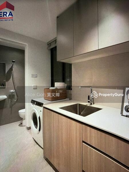 Condominium for Sale, Novo Place, SGD 1,403,000 | 99-year lease