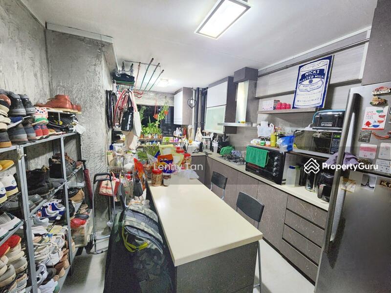 HDB Flat for Sale, 345 Yishun Avenue 11, SGD 435,000 | 99-year lease