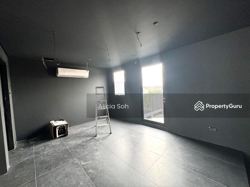 Terrace for Sale, Brand New Designer Terrace in Glasgow Road, SGD 6,700,000 | Freehold